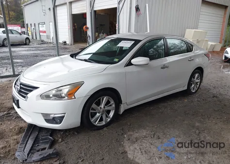 2015 Nissan Altima 2.5 Sv from USA, damaged, VIN 1N4AL3AP2FC252905